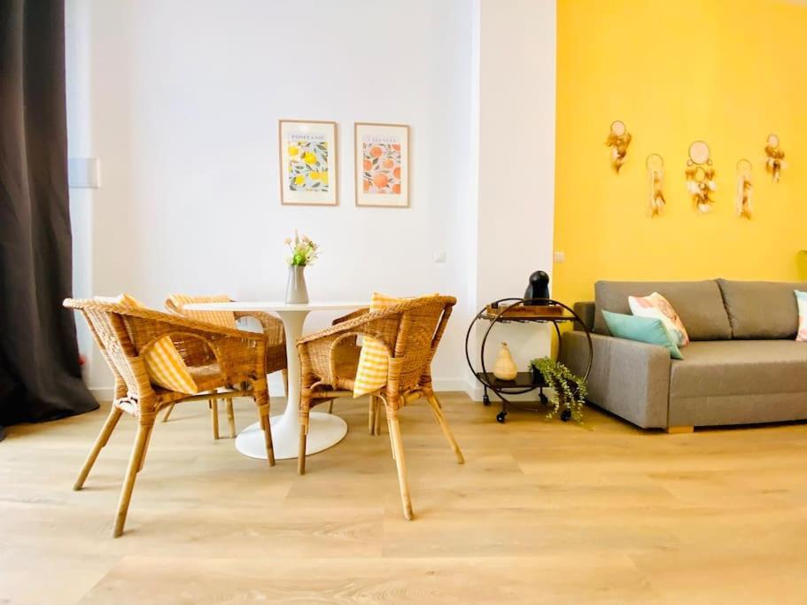 Appartamento Beautiful And Charming Loft In Russafa Soho Valenza Esterno foto