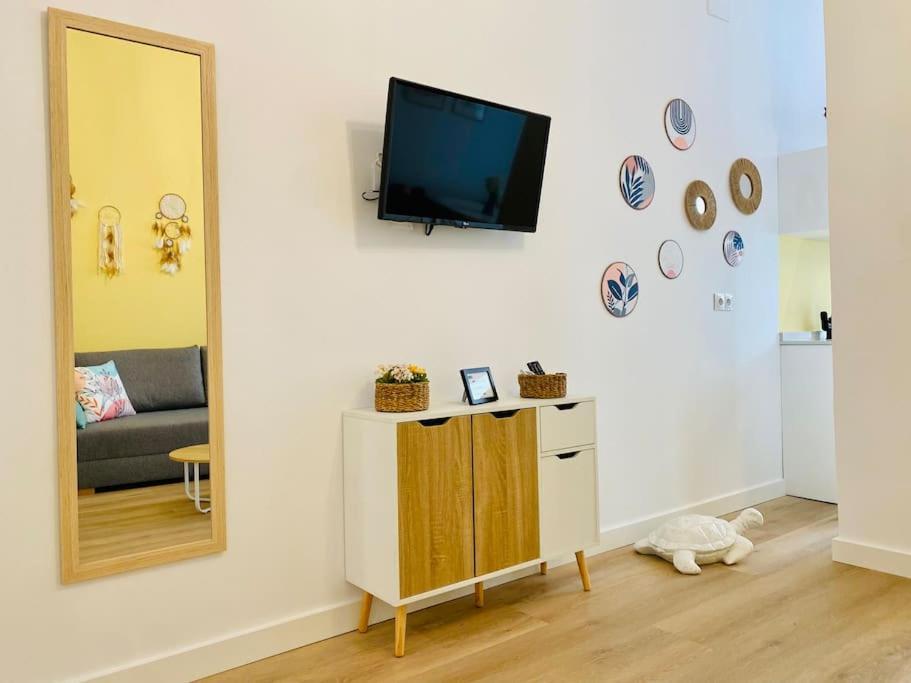 Appartamento Beautiful And Charming Loft In Russafa Soho Valenza Esterno foto